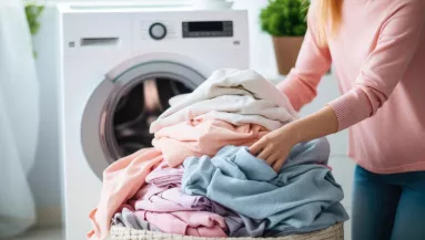 Nem kell új ruhatár: 6 trükk, amivel a nyári ruháidat ősszel is hordhatod